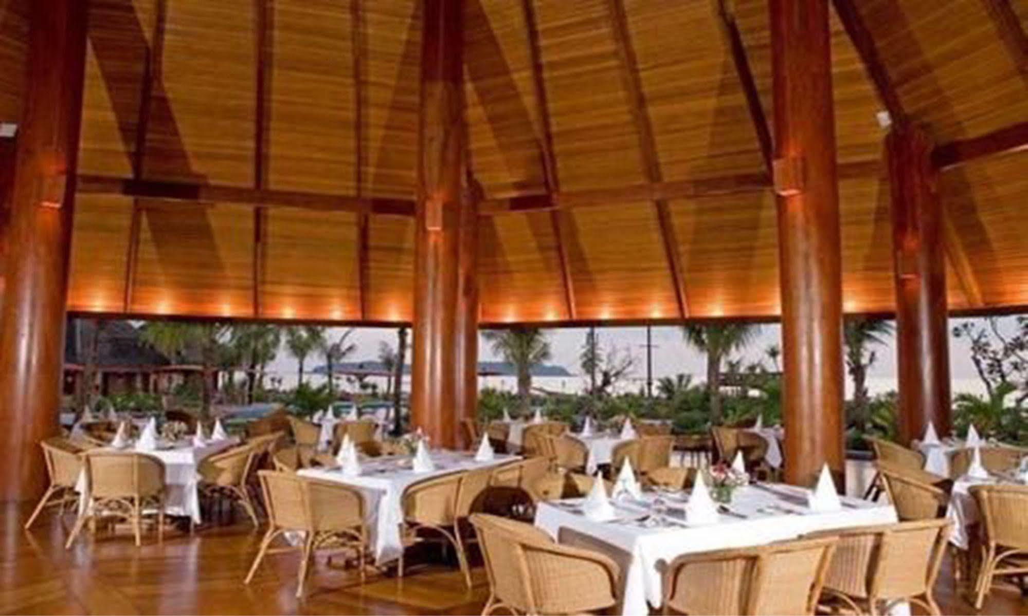 Aureum Palace Ngapali Beach Extérieur photo