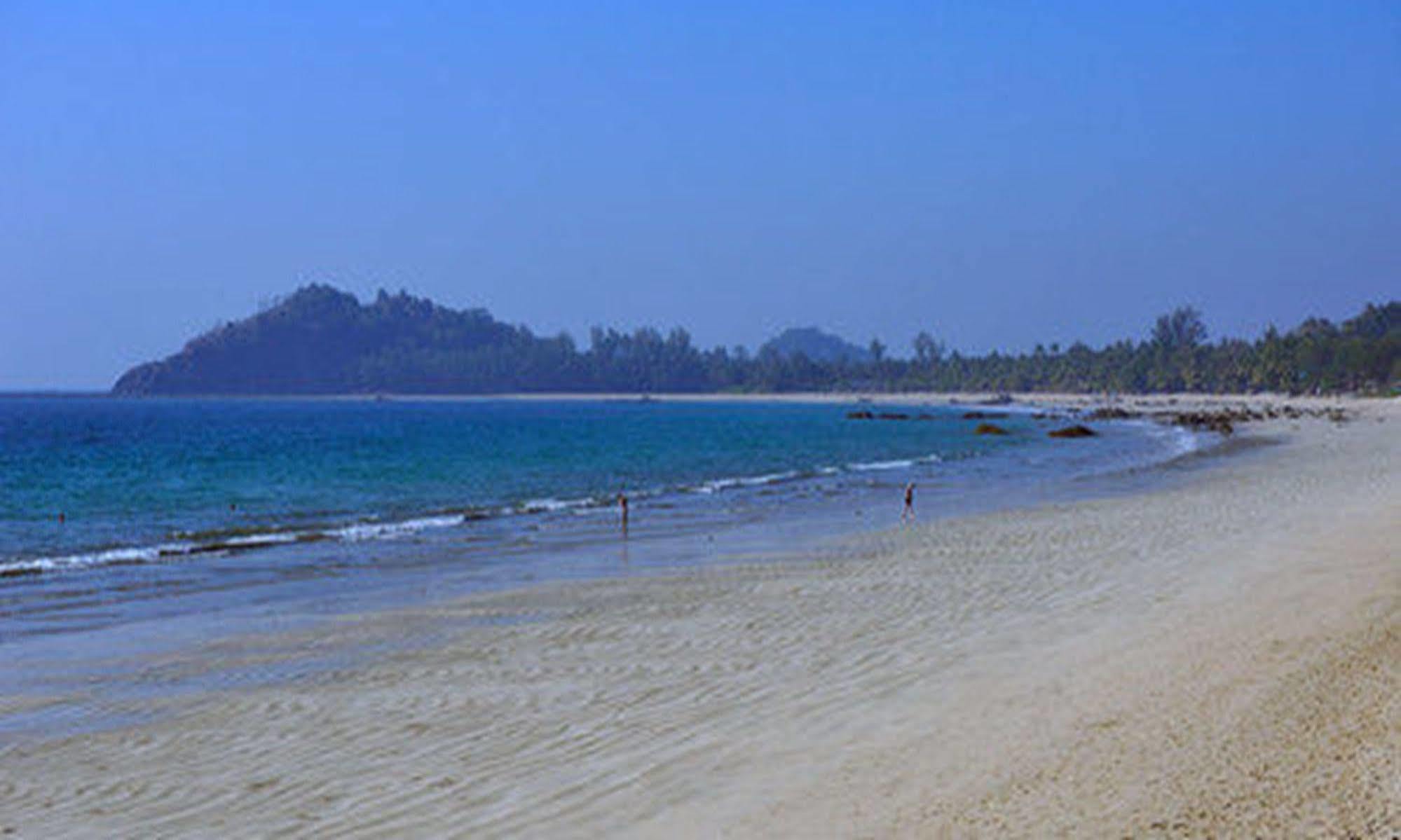 Aureum Palace Ngapali Beach Extérieur photo
